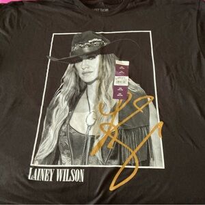 NWT LAINEY WILSON BLACK T SHIRT SIZE 2X